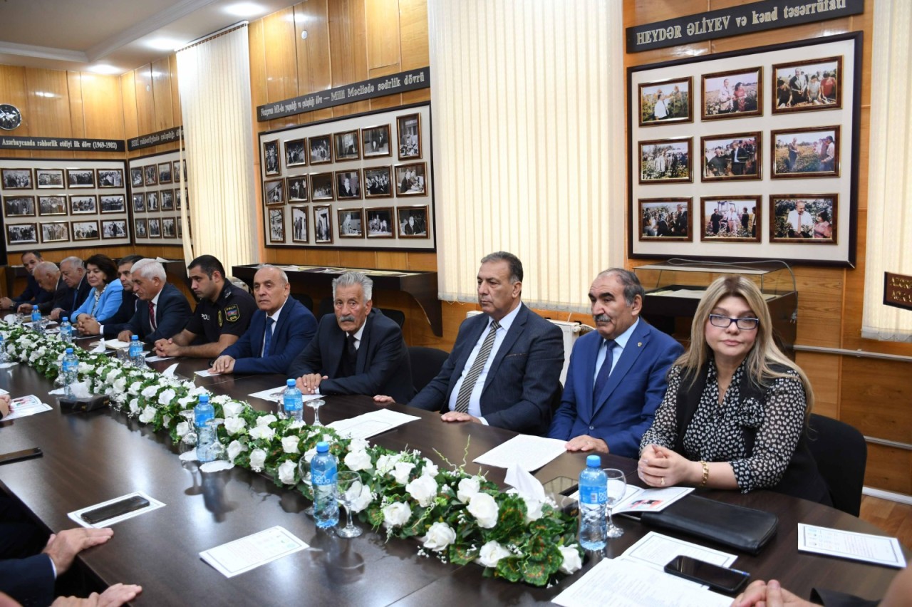 ADAU-da İlham Əliyevin ABŞ-yə işgüzar səfərinə həsr olunmuş tədbir keçirildi - FOTOLAR